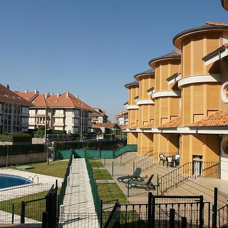 Apartamentos Quinto Sueno Noja Bagian luar foto