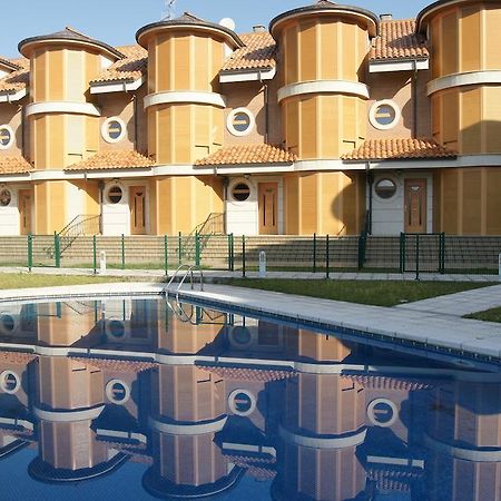 Apartamentos Quinto Sueno Noja Bagian luar foto
