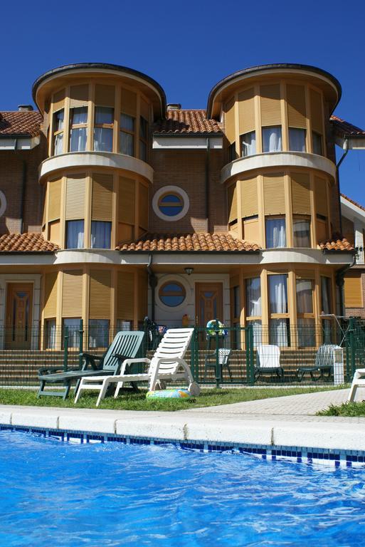 Apartamentos Quinto Sueno Noja Bagian luar foto