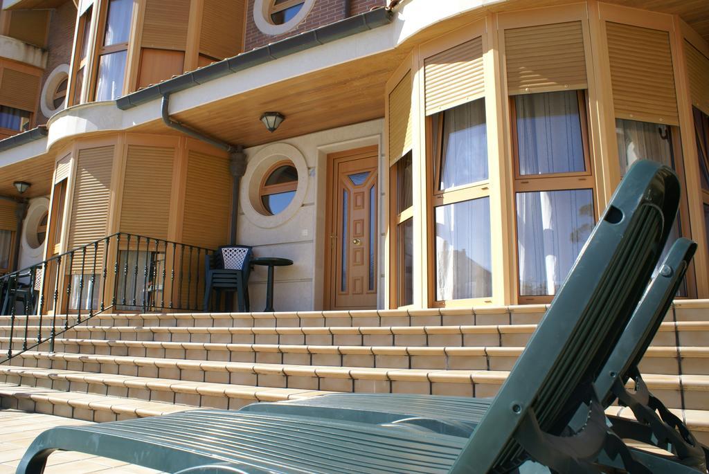 Apartamentos Quinto Sueno Noja Ruang foto