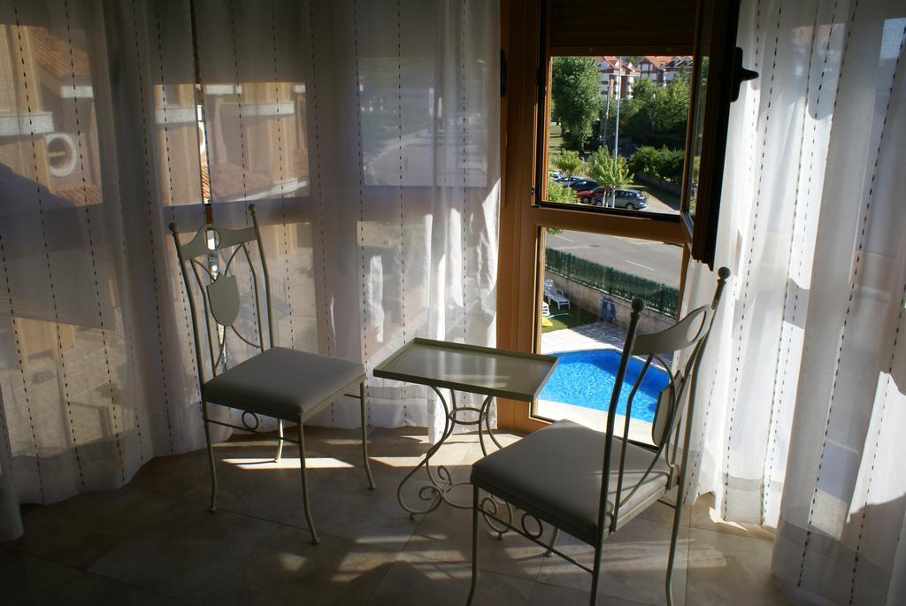 Apartamentos Quinto Sueno Noja Ruang foto