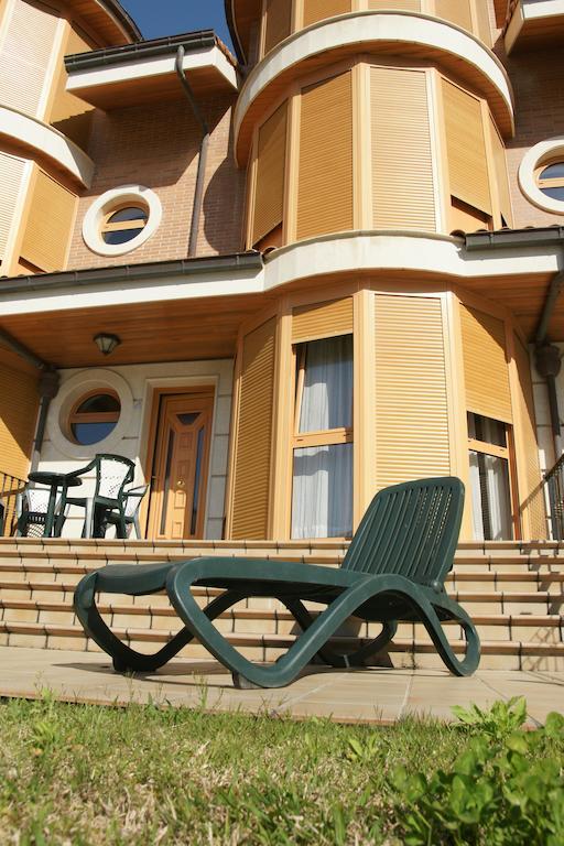 Apartamentos Quinto Sueno Noja Bagian luar foto